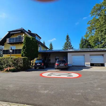 Haus Theresia * Lengfelden